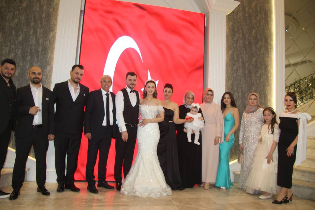 İlayda ile Ahmet dünyaevine girdi 1